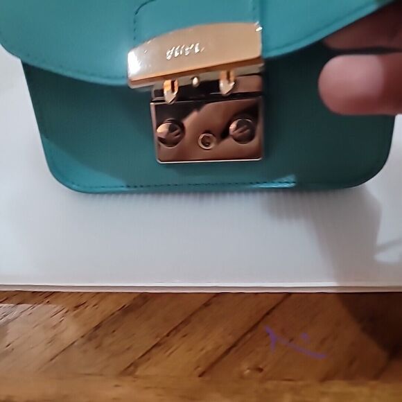 Furla Metropolis Mini Crossbody Pebbled Leather W/Chain Aqua Excellent Used Cond - Picture 12 of 16